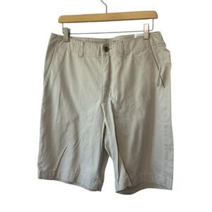 Old Navy Broken In Khaki 9" Flat Front Shorts Men's 32 New